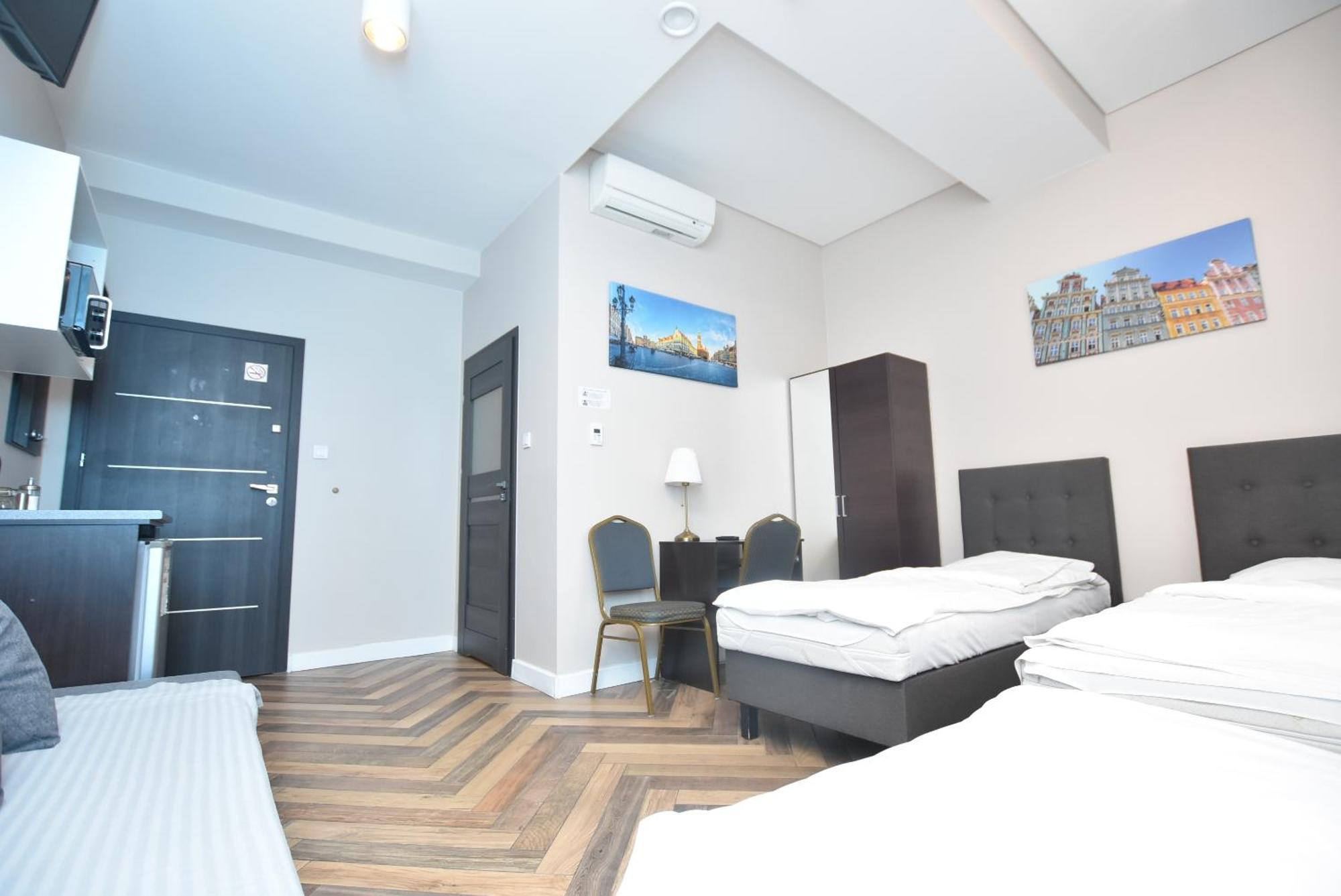 Dukes Apartments - Wita Stwosza - Wroclaw — Photos 1